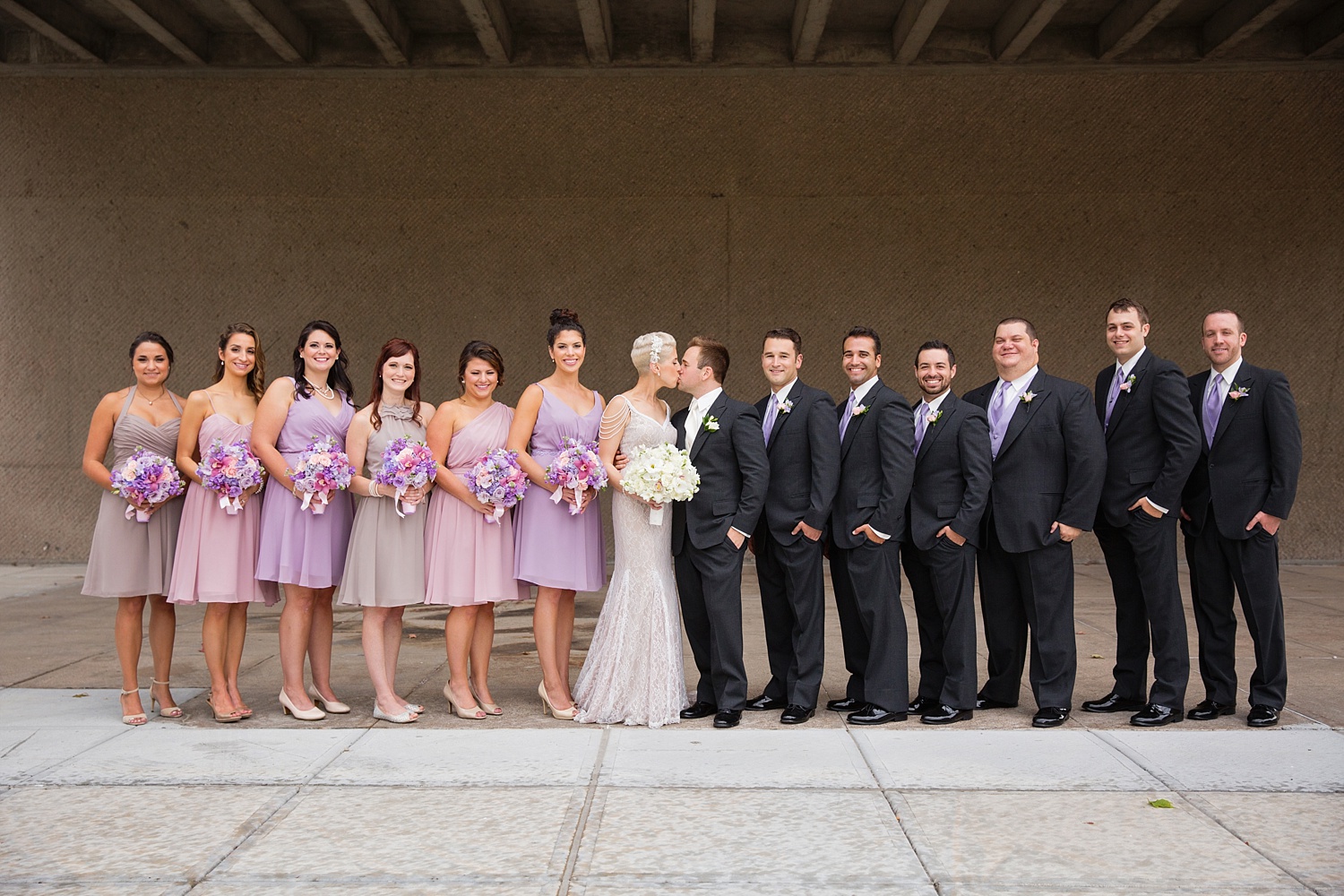 everson museum, syracuse, bridal party