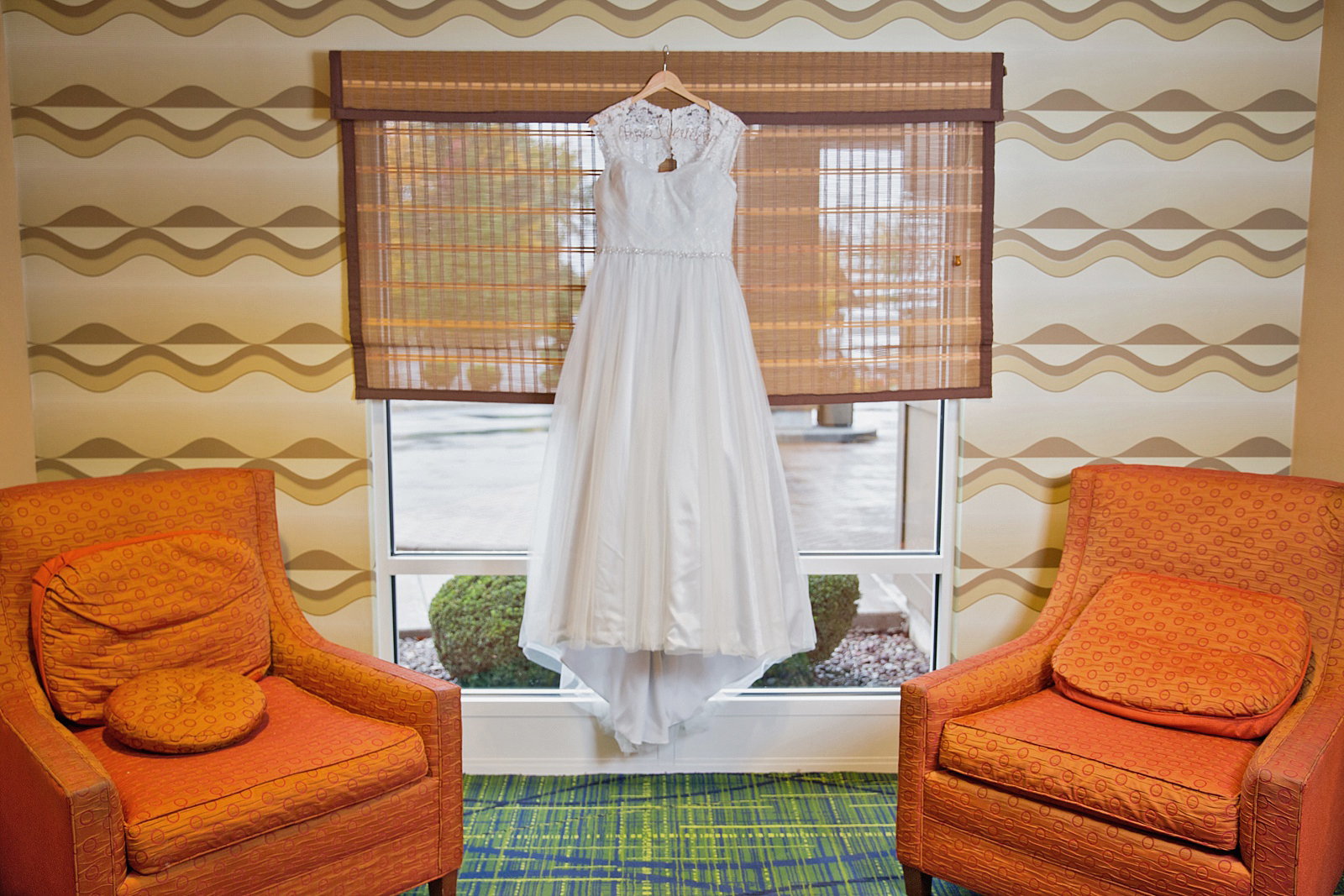 wedding dress, Mirror, Mirror Inc., Baldwinsville, NY