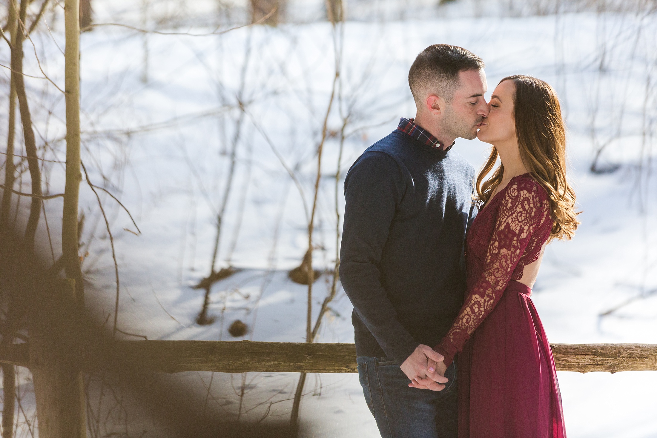 couple kissing, baldwinsville engagement session, beaver lake, couple in love, engaged couple